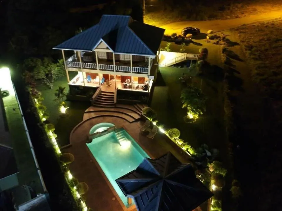 The General'S Place Lambeau, Tobago